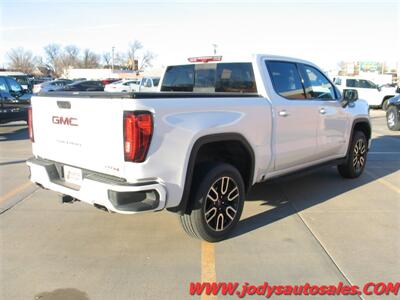 2022 GMC Sierra 1500 AT4  AT4, Crew Cab, Heated Cool Leather Seats - Photo 38 - North Platte, NE 69101