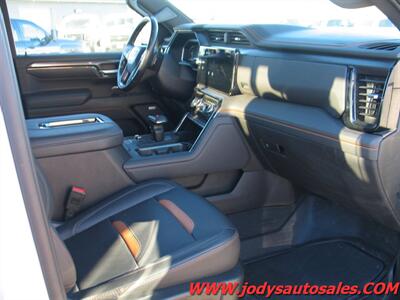 2022 GMC Sierra 1500 AT4  AT4, Crew Cab, Heated Cool Leather Seats - Photo 25 - North Platte, NE 69101