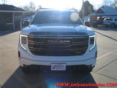 2022 GMC Sierra 1500 AT4  AT4, Crew Cab, Heated Cool Leather Seats - Photo 40 - North Platte, NE 69101