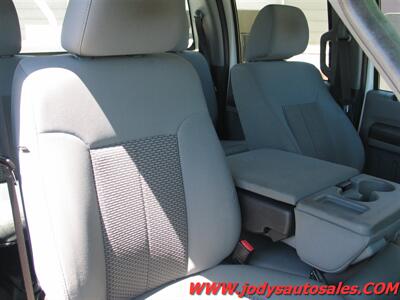 2014 Ford F-250 XL  XL, 2WD, MAINT UTILITY, CREW CAB, 27,000 LOW MILES, 6.2 V8 GAS - Photo 17 - North Platte, NE 69101