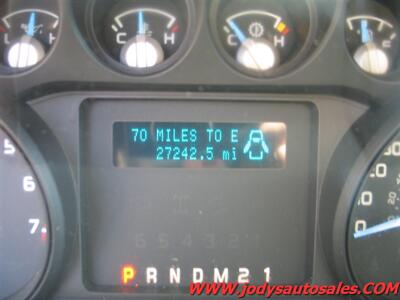 2014 Ford F-250 XL  XL, 2WD, MAINT UTILITY, CREW CAB, 27,000 LOW MILES, 6.2 V8 GAS - Photo 11 - North Platte, NE 69101