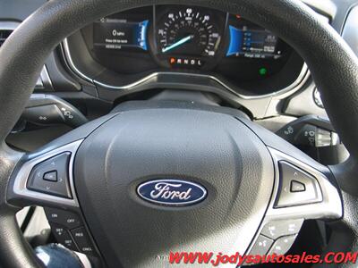 2018 Ford Fusion Hybrid S  S, LOW, LOW 48.000 MILES, 41 MPG - Photo 15 - North Platte, NE 69101