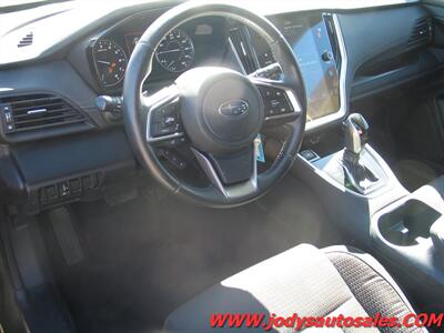 2022 Subaru Outback Premium Premium, AWD, - Photo 2 - North Platte, NE 69101