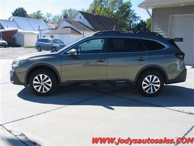 2022 Subaru Outback Premium Premium, AWD, - Photo 24 - North Platte, NE 69101