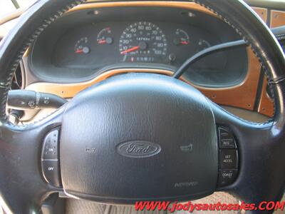 2002 Ford E-150  Very Nice Conversion Van - Photo 9 - North Platte, NE 69101