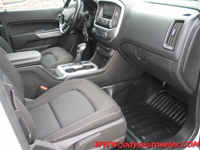 2022 Chevrolet Colorado LT  LT, 4X4, EXTENDED CAB - Photo 23 - North Platte, NE 69101