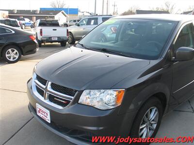 2016 Dodge Grand Caravan SE Plus SE Plus, REVERSE CAM, X/M RADIO, LOW LOW 33,000 MI (O - Photo 32 - North Platte, NE 69101