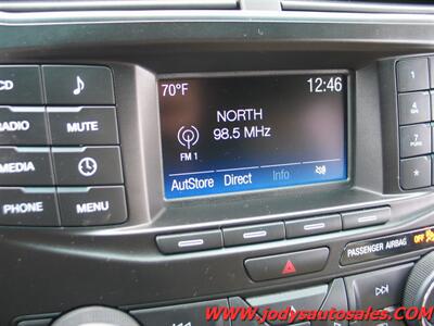 2017 Ford Explorer  AWD, 3RD ROW SEATING, LOW/ LOW 41,000 MILE - Photo 19 - North Platte, NE 69101