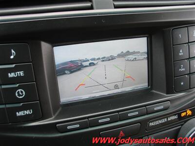 2017 Ford Explorer  AWD, 3RD ROW SEATING, LOW/ LOW 41,000 MILE - Photo 20 - North Platte, NE 69101