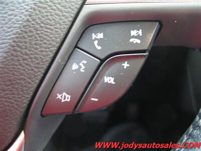 2018 Ford Fusion SE  SE, AWD, LOW, LOW 42,000 MILES - Photo 14 - North Platte, NE 69101