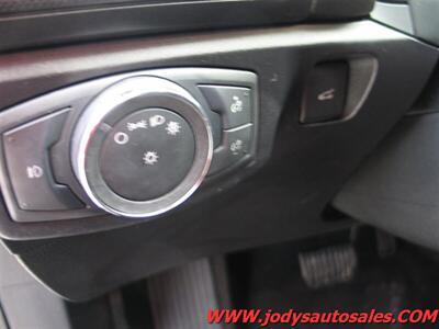 2018 Ford Fusion SE SE, AWD, LOW, LOW 42,000 MILES - Photo 8 - North Platte, NE 69101