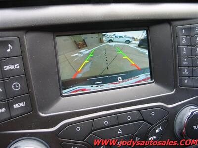 2018 Ford Fusion SE  SE, AWD, LOW, LOW 42,000 MILES - Photo 19 - North Platte, NE 69101