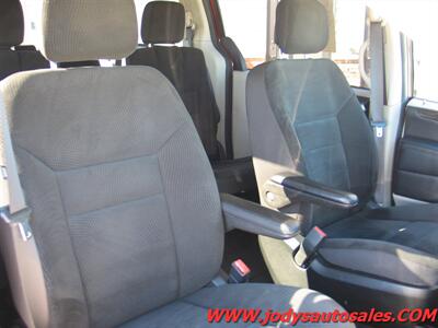 2017 Dodge Grand Caravan SE Plus SE PLUS, DVD, XM, REVERSE CAM, LOW LOW 31,000 MILES - Photo 22 - North Platte, NE 69101
