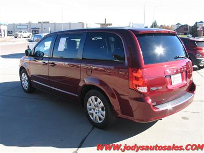 2017 Dodge Grand Caravan SE Plus SE PLUS, DVD, XM, REVERSE CAM, LOW LOW 31,000 MILES - Photo 29 - North Platte, NE 69101