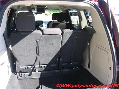 2017 Dodge Grand Caravan SE Plus SE PLUS, DVD, XM, REVERSE CAM, LOW LOW 31,000 MILES - Photo 26 - North Platte, NE 69101