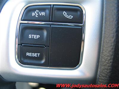 2017 Dodge Grand Caravan SE Plus SE PLUS, DVD, XM, REVERSE CAM, LOW LOW 31,000 MILES - Photo 10 - North Platte, NE 69101