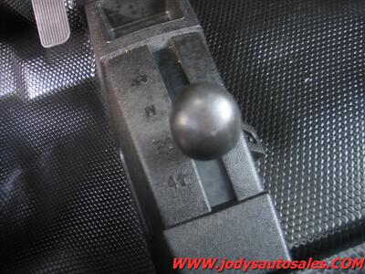 2008 Chevrolet Silverado 2500 W/T, 4WD, CREW CAB, LONG BOX - Photo 14 - North Platte, NE 69101