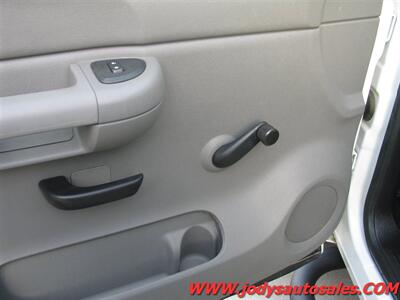 2008 Chevrolet Silverado 2500 W/T, 4WD, CREW CAB, LONG BOX - Photo 3 - North Platte, NE 69101