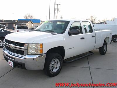 2008 Chevrolet Silverado 2500 W/T, 4WD, CREW CAB, LONG BOX - Photo 23 - North Platte, NE 69101