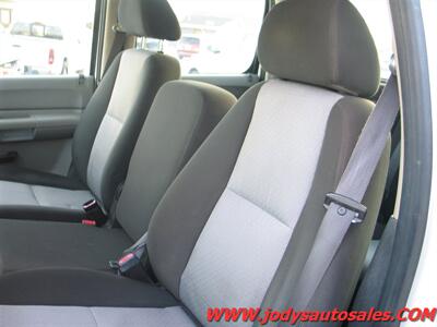 2008 Chevrolet Silverado 2500 W/T, 4WD, CREW CAB, LONG BOX - Photo 6 - North Platte, NE 69101