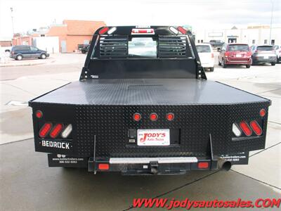 2008 Chevrolet Silverado 3500  W/T, FLAT BED, DIESEL, CREW CAB 4X4 - Photo 24 - North Platte, NE 69101