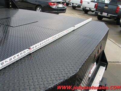 2008 Chevrolet Silverado 3500  W/T, FLAT BED, DIESEL, CREW CAB 4X4 - Photo 20 - North Platte, NE 69101