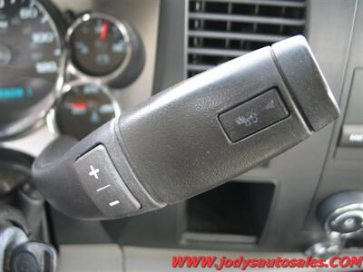 2008 Chevrolet Silverado 3500  W/T, FLAT BED, DIESEL, CREW CAB 4X4 - Photo 9 - North Platte, NE 69101