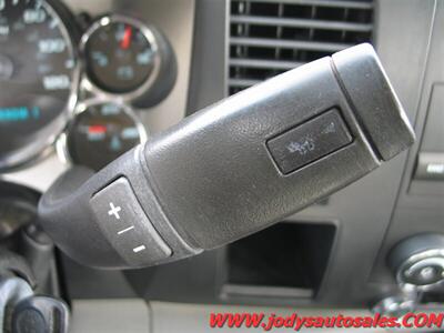 2008 Chevrolet Silverado 3500 FLAT BED  W/T, FLAT BED, DIESEL, CREW CAB 4X4 - Photo 9 - North Platte, NE 69101