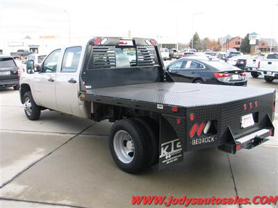 2008 Chevrolet Silverado 3500  W/T, FLAT BED, DIESEL, CREW CAB 4X4 - Photo 23 - North Platte, NE 69101