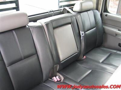 2008 Chevrolet Silverado 3500 FLAT BED  W/T, FLAT BED, DIESEL, CREW CAB 4X4 - Photo 17 - North Platte, NE 69101