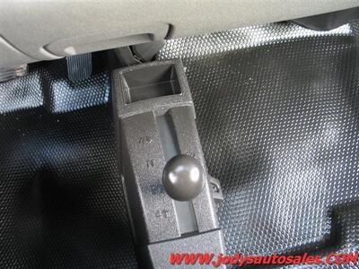 2008 Chevrolet Silverado 3500  W/T, FLAT BED, DIESEL, CREW CAB 4X4 - Photo 12 - North Platte, NE 69101
