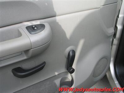 2008 Chevrolet Silverado 3500  W/T, FLAT BED, DIESEL, CREW CAB 4X4 - Photo 3 - North Platte, NE 69101