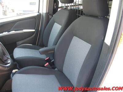 2017 RAM ProMaster City  Base, FWD, CARGO VAN, LOW 59,000 MILES - Photo 3 - North Platte, NE 69101
