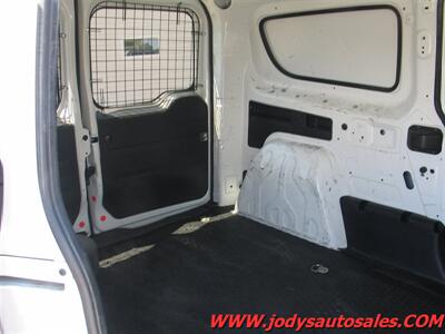 2017 RAM ProMaster City  Base, FWD, CARGO VAN, LOW 59,000 MILES - Photo 21 - North Platte, NE 69101