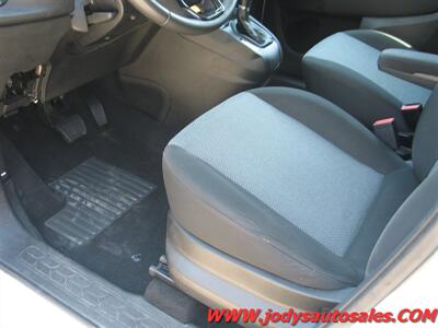 2017 RAM ProMaster City  Base, FWD, CARGO VAN, LOW 59,000 MILES - Photo 5 - North Platte, NE 69101