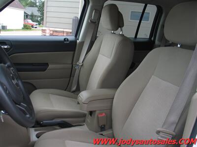 2014 Jeep Patriot Sport   - Photo 5 - North Platte, NE 69101