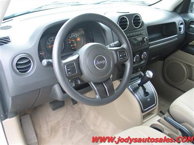 2014 Jeep Patriot Sport   - Photo 2 - North Platte, NE 69101