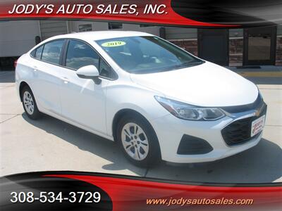 2019 Chevrolet Cruze LS  LS, 1.4L Turbo, Bluetooth, FWD, 64000 LOW MILES - Photo 1 - North Platte, NE 69101