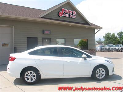 2019 Chevrolet Cruze LS  LS, 1.4L Turbo, Bluetooth, FWD, 64000 LOW MILES - Photo 35 - North Platte, NE 69101
