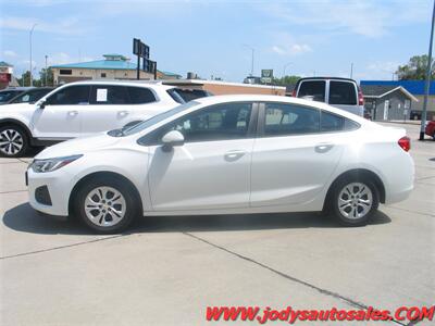2019 Chevrolet Cruze LS  LS, 1.4L Turbo, Bluetooth, FWD, 64000 LOW MILES - Photo 31 - North Platte, NE 69101
