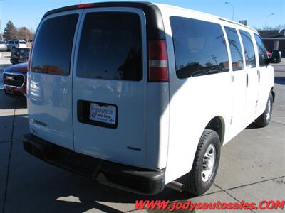 2016 Chevrolet Express LS 2500 12 PASSENGER VAN, LOW 33,000 MILES!  LS 2500 12 PASSENGER VAN, LOW 33,000 MILES! - Photo 33 - North Platte, NE 69101