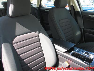 2020 Ford Fusion Hybrid SE  SE, GAS/HYBRID, 40 MPG - Photo 25 - North Platte, NE 69101