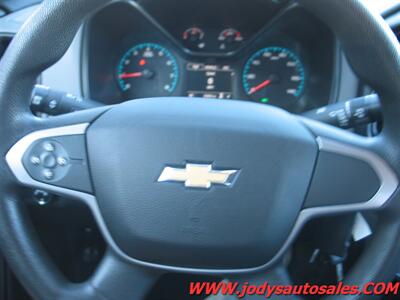 2016 Chevrolet Colorado Work Truck  WT,  2WD, LOW 55,000 MILES - Photo 15 - North Platte, NE 69101