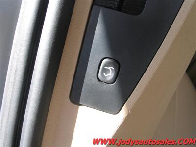2015 Dodge Grand Caravan SXT  SXT - Photo 27 - North Platte, NE 69101
