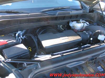 2025 Chevrolet Silverado 1500 LT  LT, 4WD, 5.3L V-6, 32,000 MILES - Photo 38 - North Platte, NE 69101