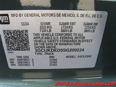 2025 Chevrolet Silverado 1500 LT  LT, 4WD, 5.3L V-6, 32,000 MILES - Photo 39 - North Platte, NE 69101