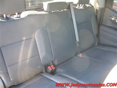 2025 Chevrolet Silverado 1500 LT  LT, 4WD, 5.3L V-6, 32,000 MILES - Photo 28 - North Platte, NE 69101