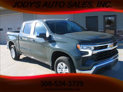 2025 Chevrolet Silverado 1500 LT  LT, 4WD, 5.3L V-6, 32,000 MILES - Photo 1 - North Platte, NE 69101