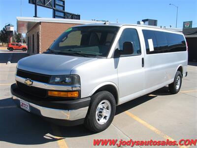 2018 Chevrolet Express LT 3500, EXTENDED 15 PASSENGE, 6.0 V8,  LT 3500, EXTENDED 15 PASSENGE, 6.0 V8, - Photo 23 - North Platte, NE 69101