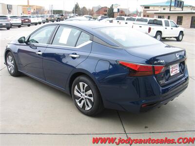 2021 Nissan Altima 2.5 S S, 2.5L I4 , 39 MPG, BLUETOOTH - Photo 26 - North Platte, NE 69101